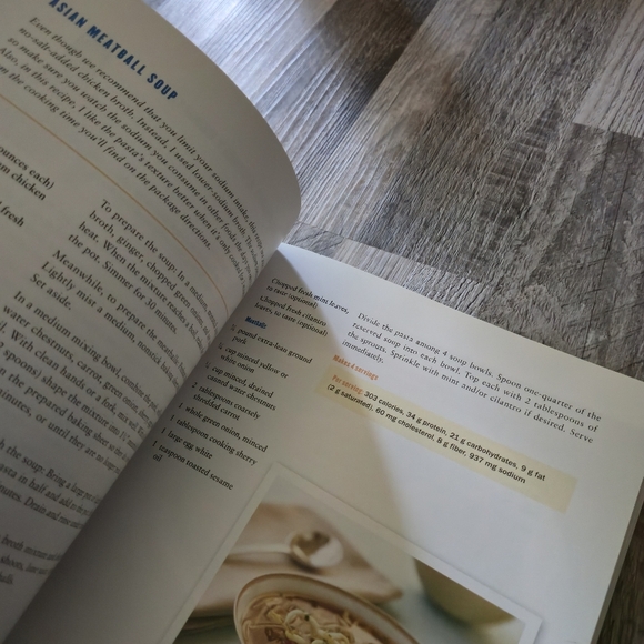 Cookbook Duo - "Biggest Loser Weight-Loss Program" & "Biggest Loser Cookbook" - Picture 11 of 12